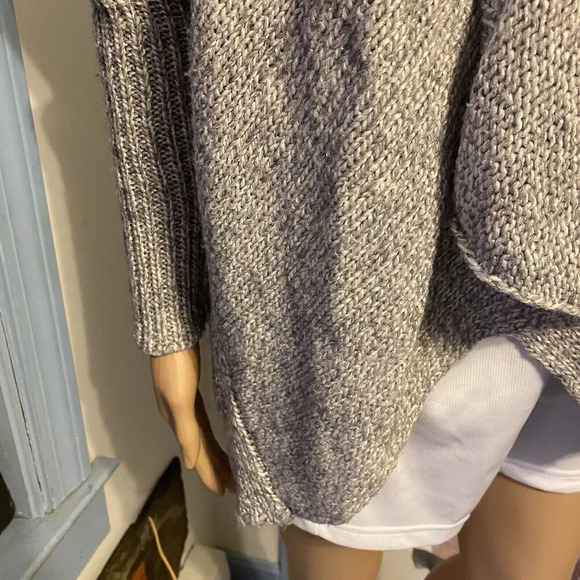 Romeo+Juliet Couture Cardigan Sweater Lady M Gray Knit Crochet Largenlook Pocket - Picture 7 of 11